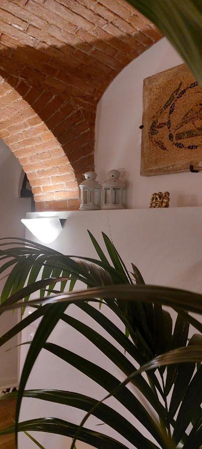 Apartamento Antica Dimora San Felice del Benaco Exterior foto